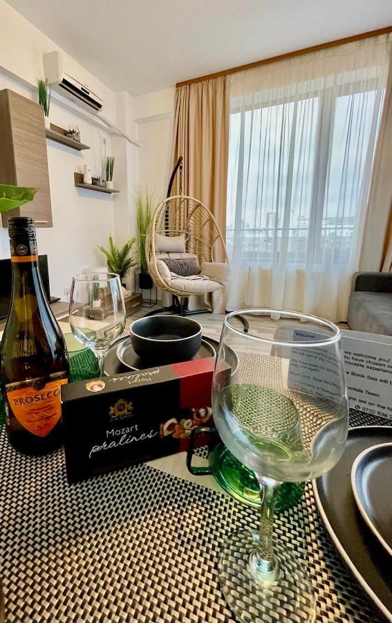 Aqua Vista Nuba - Vedere Top La Mare Si Lac - Apartament 2 Camere Summerland - Mamaia Мамая Екстериор снимка