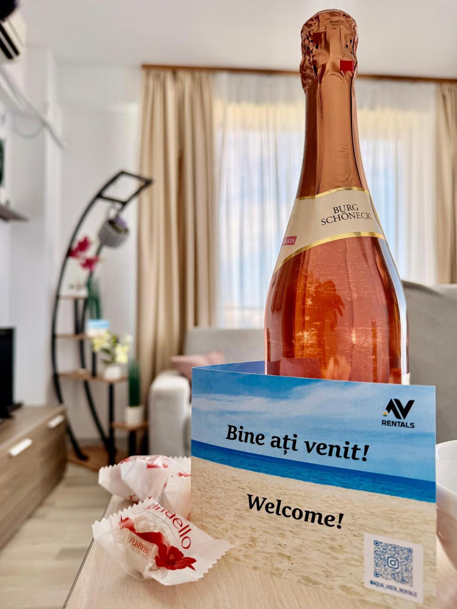 Aqua Vista Nuba - Vedere Top La Mare Si Lac - Apartament 2 Camere Summerland - Mamaia Мамая Екстериор снимка